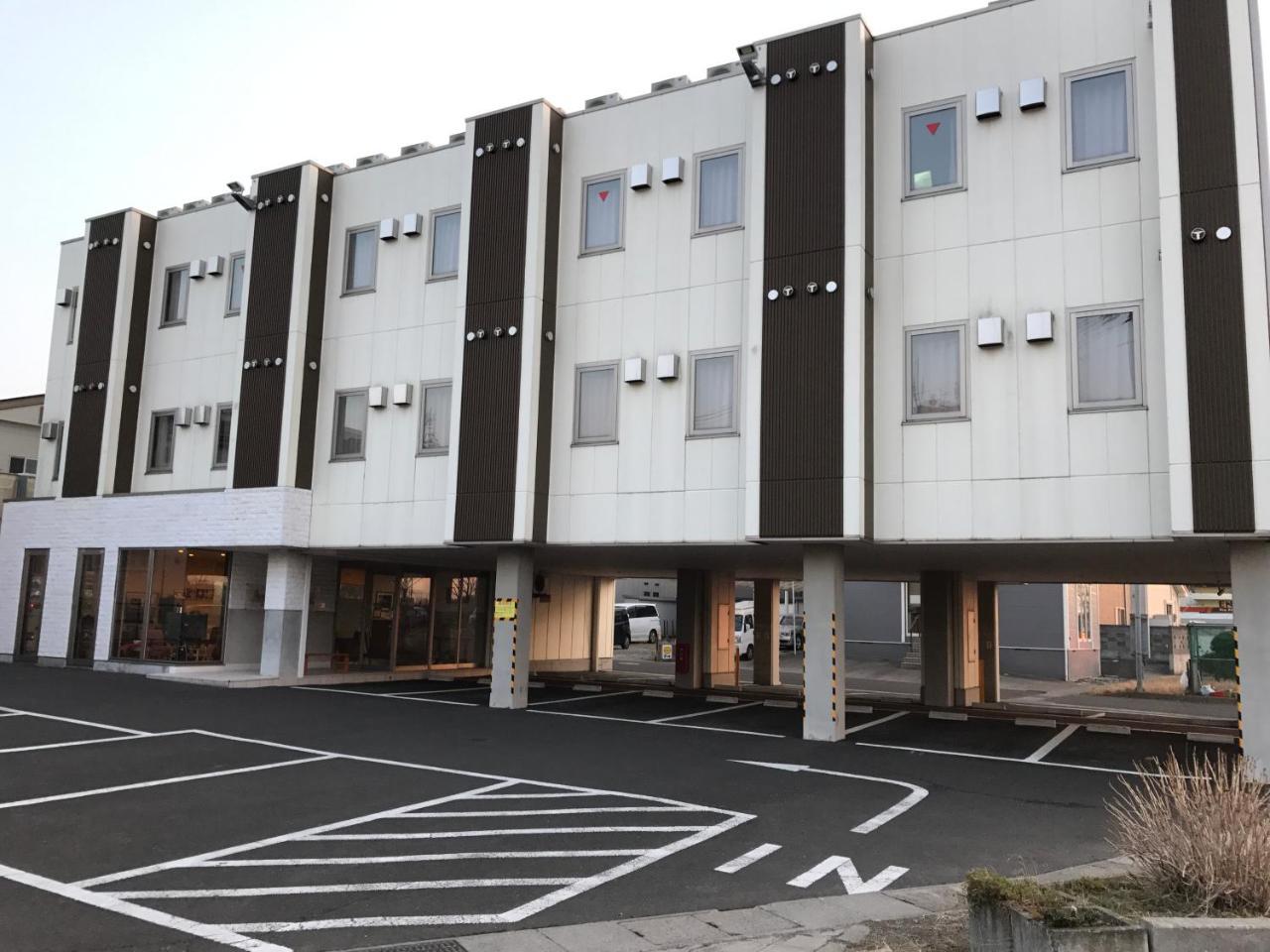 Conbini Ayersrockhotel Sendaitagajo Exterior foto